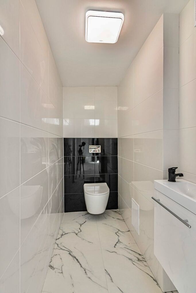 3 POKOJE W CENTRUM MIASTA, ODNOWIONA KAMIENICA (4)