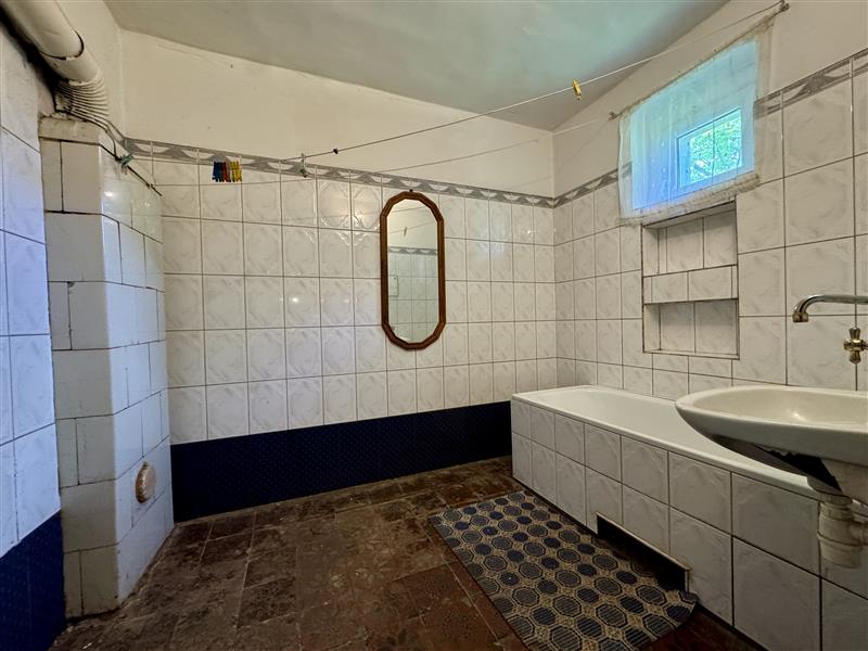 Urokliwe siedlisko na sprzedaż - Knyki, Barwice (10)