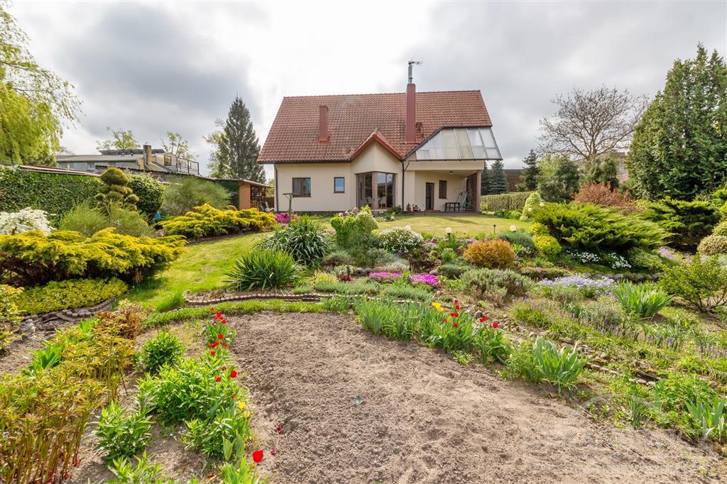 Atrakcyjny dom z pięknym ogrodem, Skwierzynka! (13)