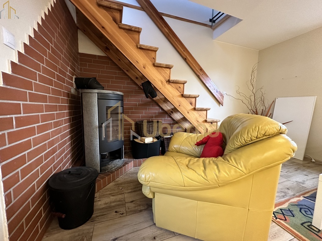 Dom i garaż nad wodą - światłowód (15)