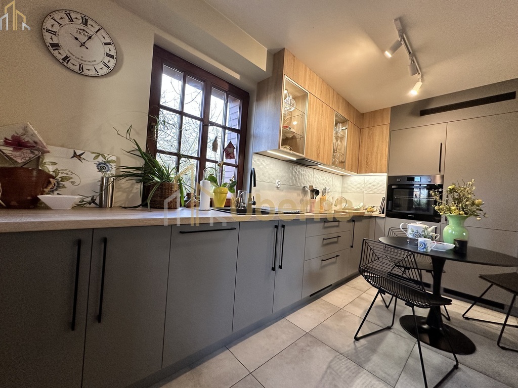 Dom i garaż nad wodą - światłowód (13)