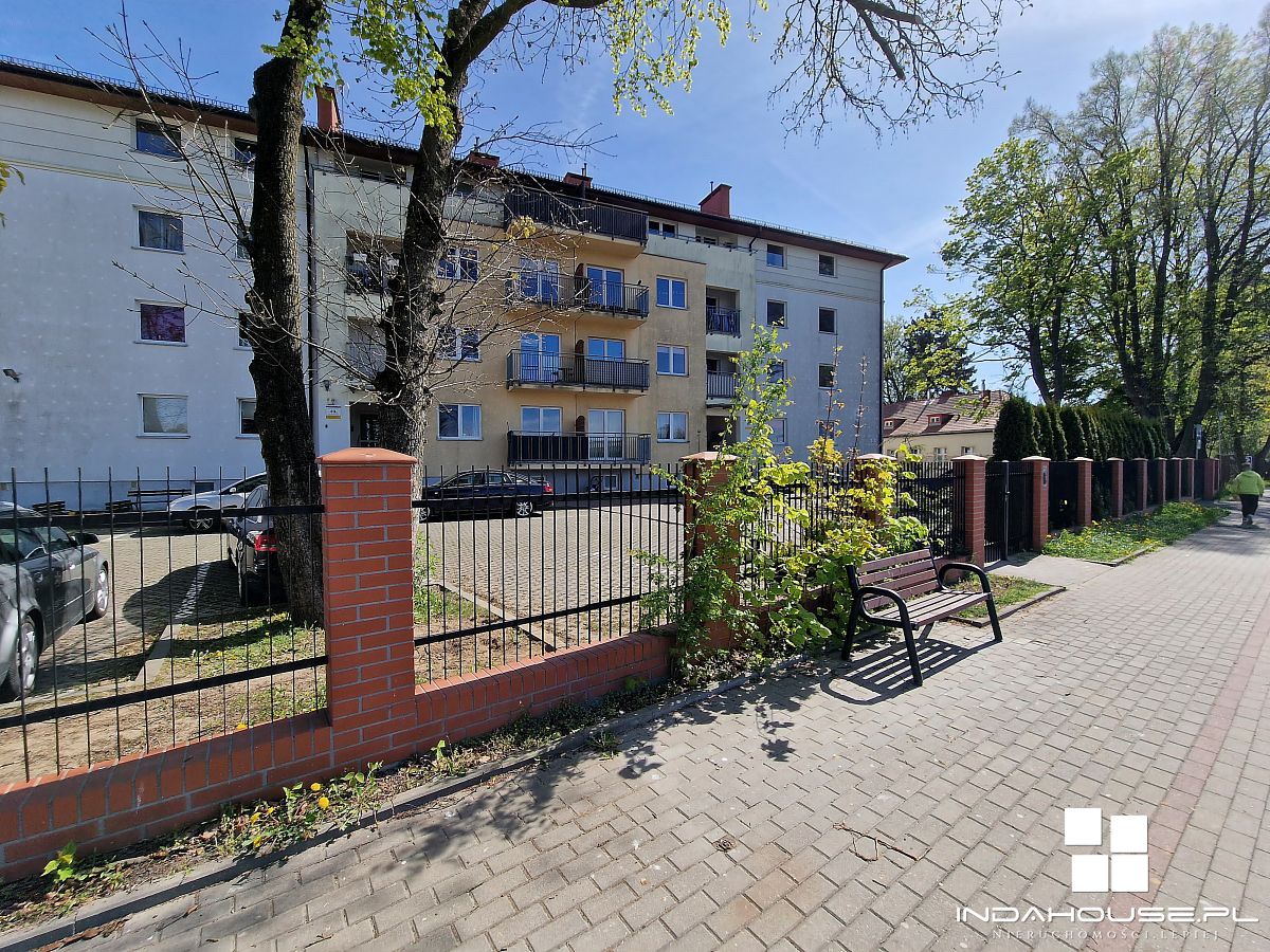 Mieszkanie na parterze z garażem i windą ... (14)