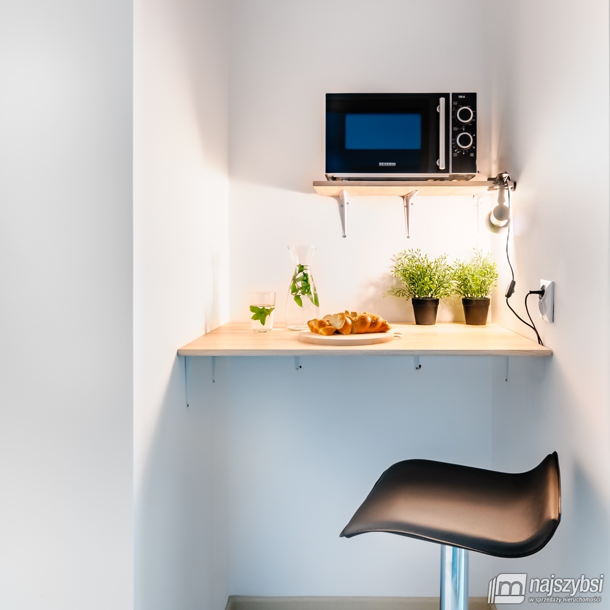 Mieszkanie  w kamienicy -7 pokoi- inwestycja (8)