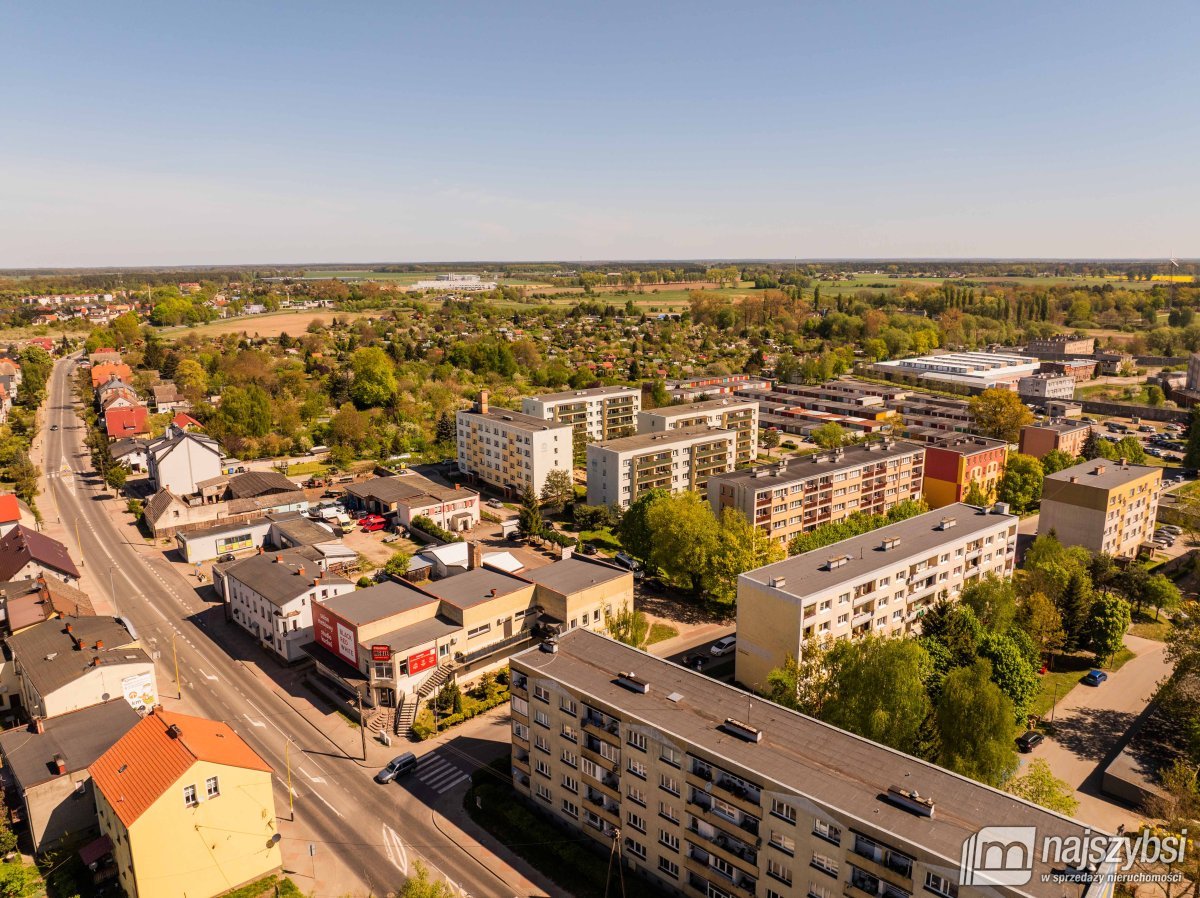 Nowogard - 3 pokoje, 2 piętro, balkon (21)