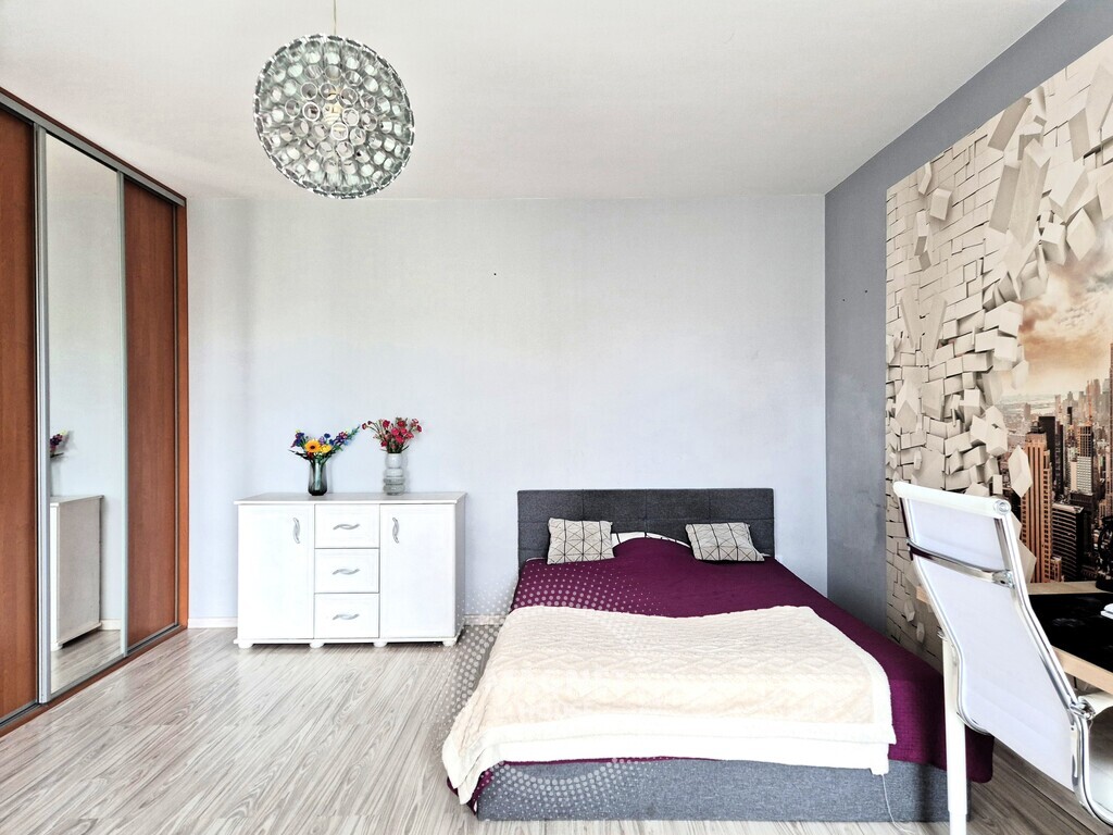 3 pokoje | 2 łazienki | balkon | piwnica (10)