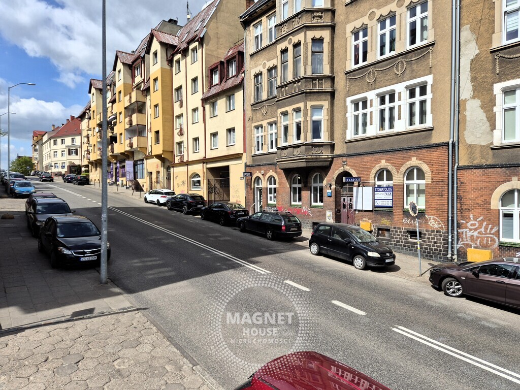 3 pokoje | 2 łazienki | balkon | piwnica (20)