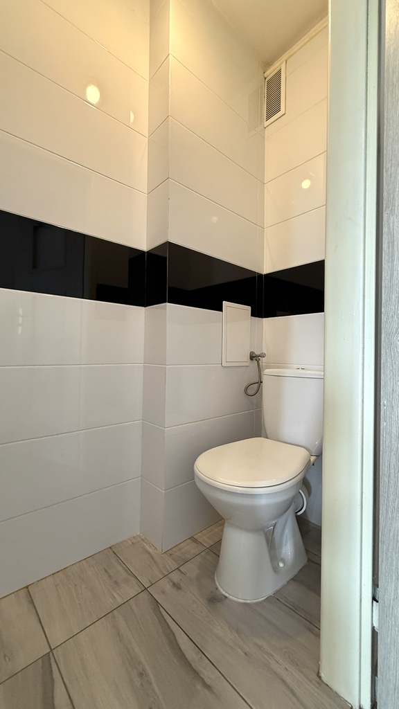 Na sprzedaż 3 pokojowe mieszkanie na Pomorzanach (13)