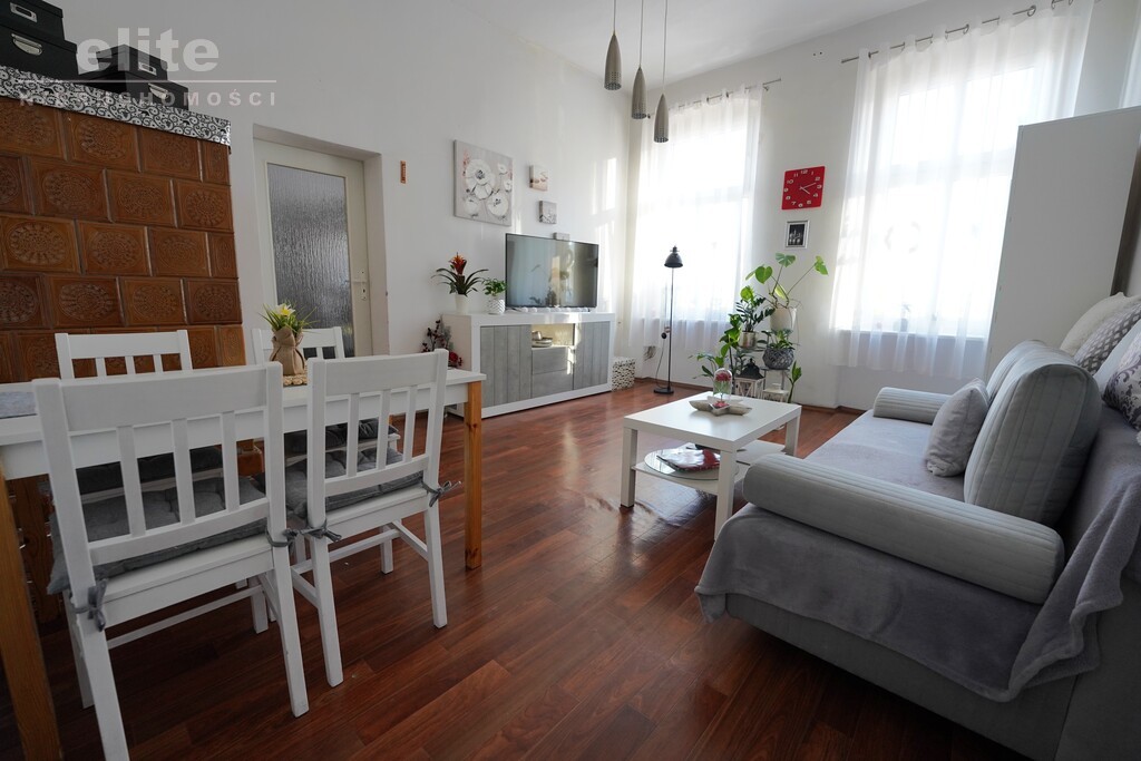 Mieszkanie dwupokojowe - CENTRUM (2)