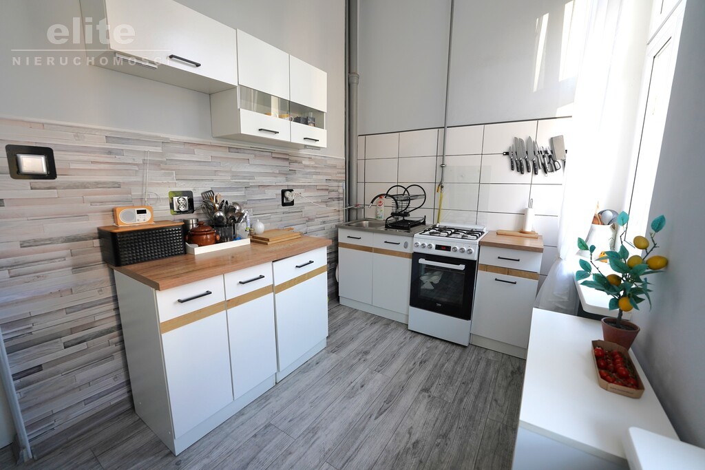 Mieszkanie dwupokojowe - CENTRUM (8)