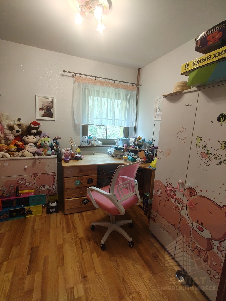 DOM WOLNOSTOJĄCY W UROKLIWYM MIEJSCU. (6)