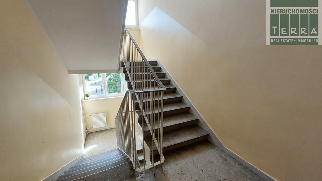 3 pokoje, niski blok, os. Morelowa (12)