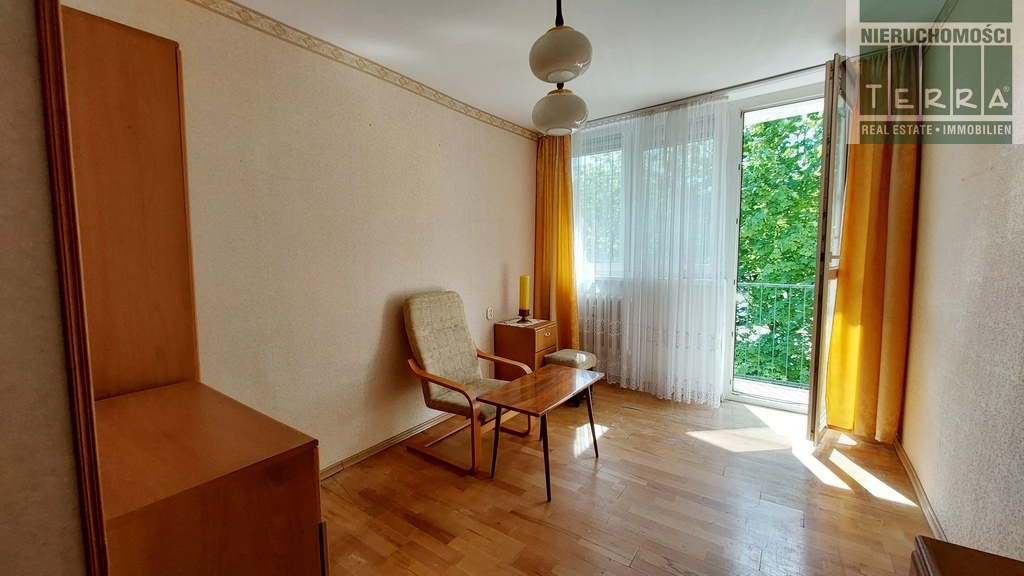 3 pokoje, niski blok, os. Morelowa (1)