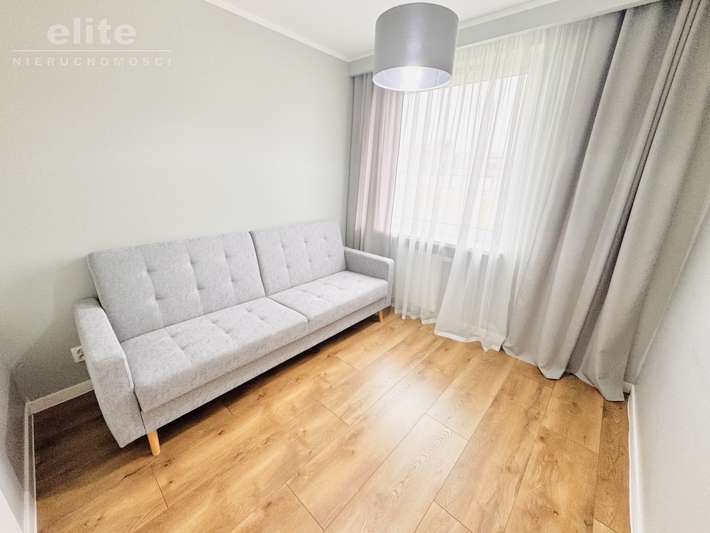 Centrum-Potulicka, 3 pokoje, winda, m. postojowe (5)