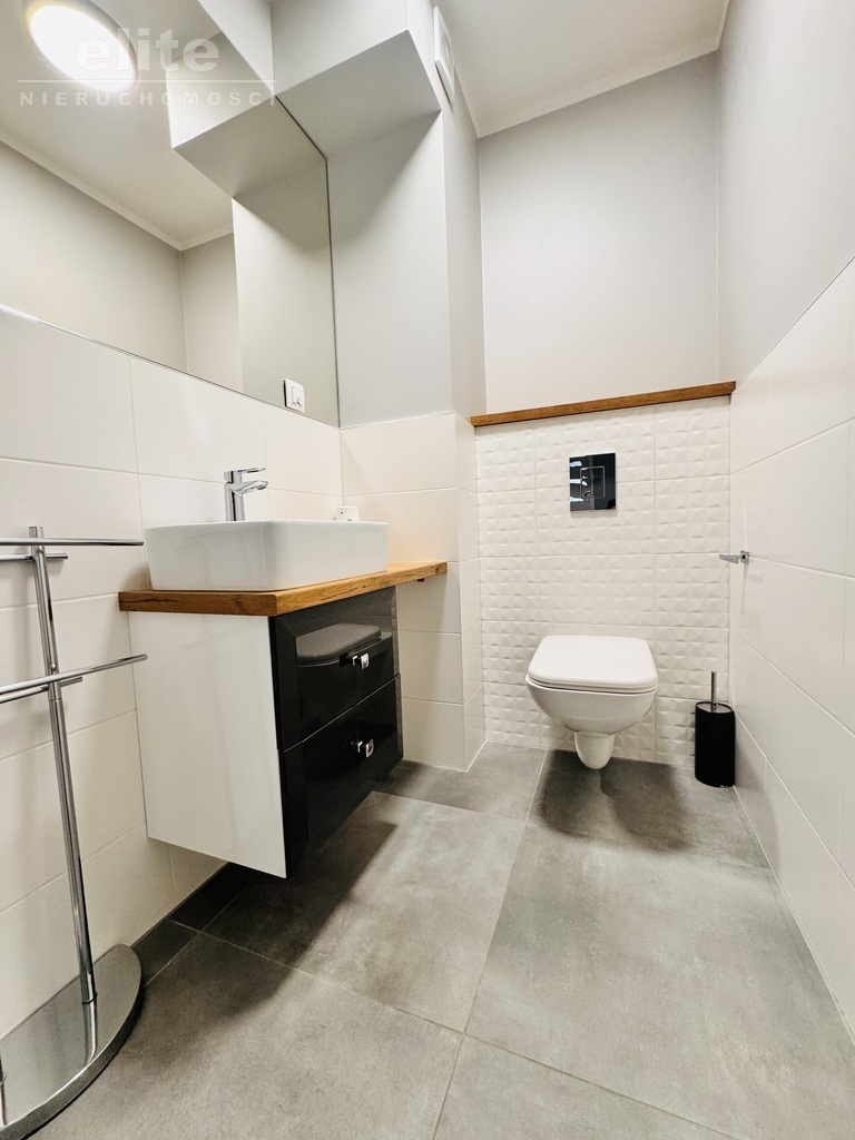 Centrum-Potulicka, 3 pokoje, winda, m. postojowe (7)