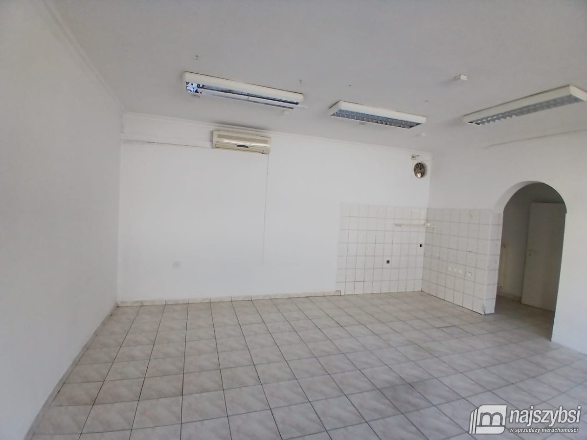 NOWOGARD-LOKAL DO WYNAJĘCIA W SCISŁYM CENTRUM  (10)