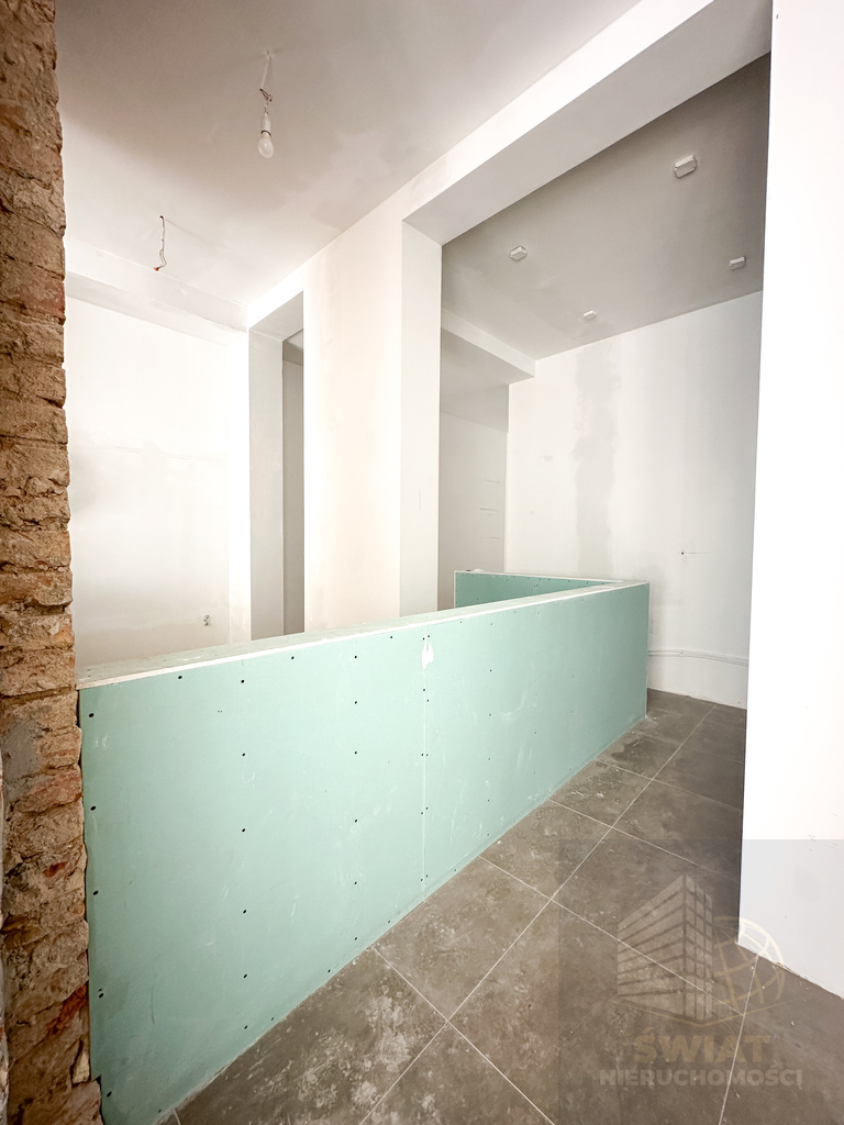 Na sprzedaż lokal 270 m ! Deptak Bogusława (12)