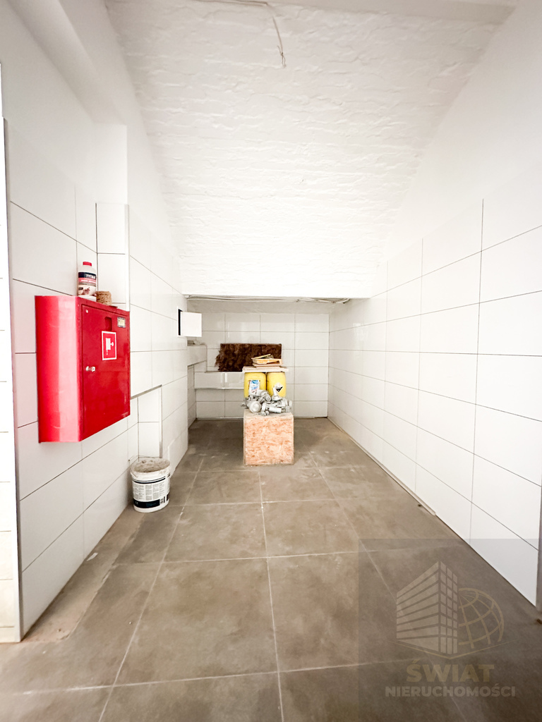 Na sprzedaż lokal 270 m ! Deptak Bogusława (17)