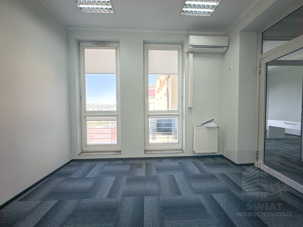 Lokal na sprzedaż 128 m2, deptak Bogusława (9)