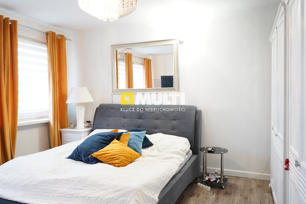 Urokliwy bliźniak w wysokim standardzie (7)