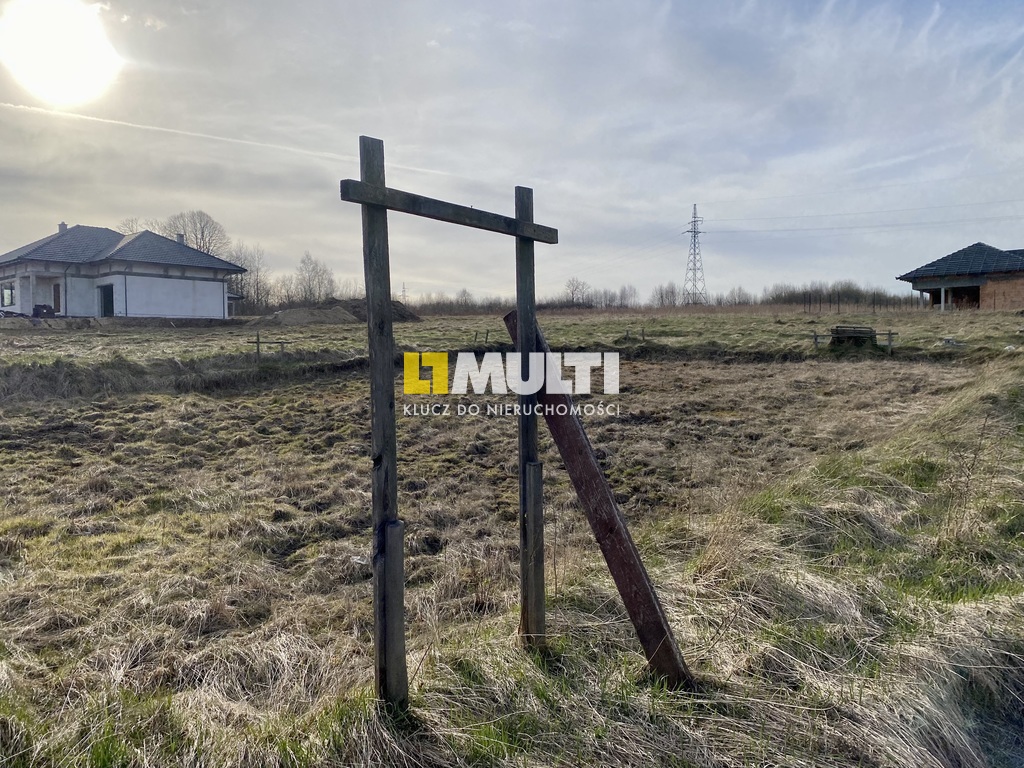 Działka budowlana (13)