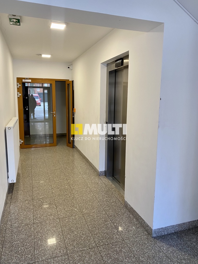 2 pokoje (własny ogródek i parking) (9)