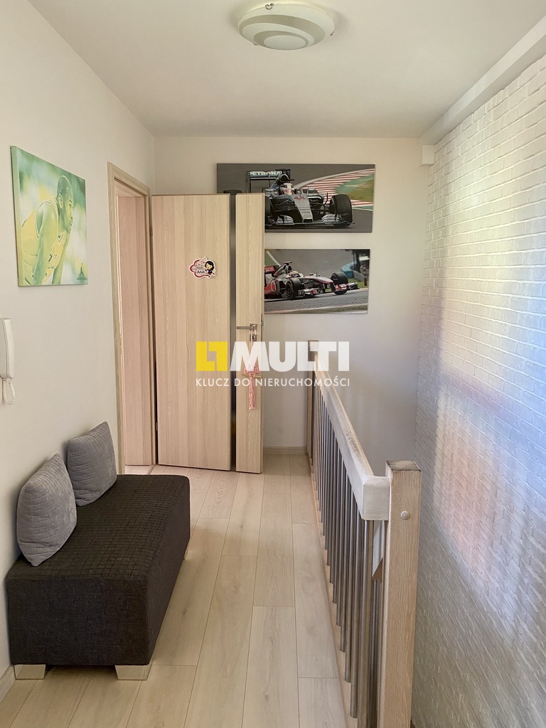 Mieszkanie dwupoziomowe z ogródkiem 150 m2. (7)