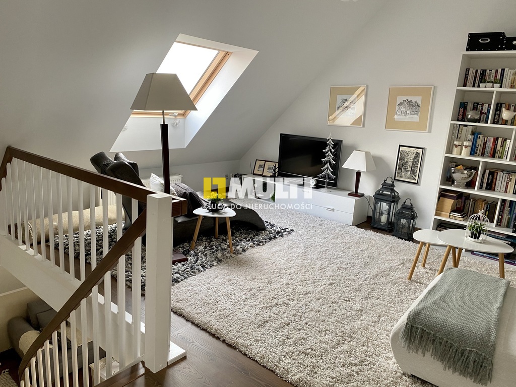 Kołobrzeg, piękne, dwupoziomowe, 3 pokoje (7)