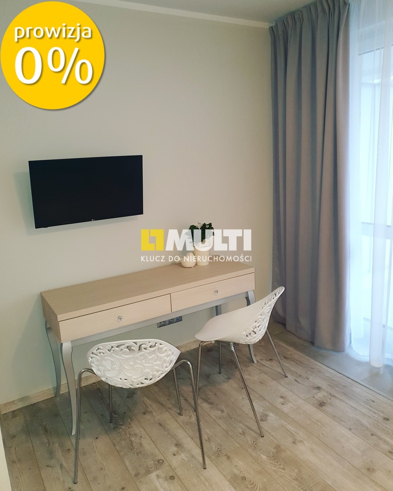 Umeblowany apartament nad morzem - 50 m od plaży (12)