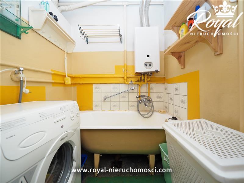 2 pokoje 1 piętro balkon ! ul. Nowowiejskiego ! (8)