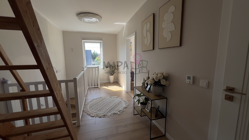 Nowoczesny dom na Pogodnie (4)