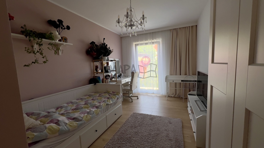 Nowoczesny dom na Pogodnie (13)