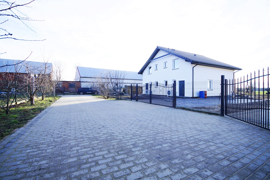 Bliźniak 92,15 m2 działka 500 m2 (4)