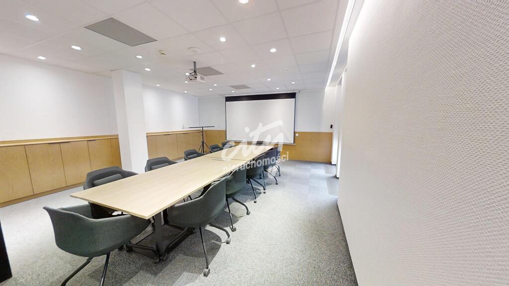 Lokal w biurowcu- 425,53 m2 -  wynajem w Centrum (8)