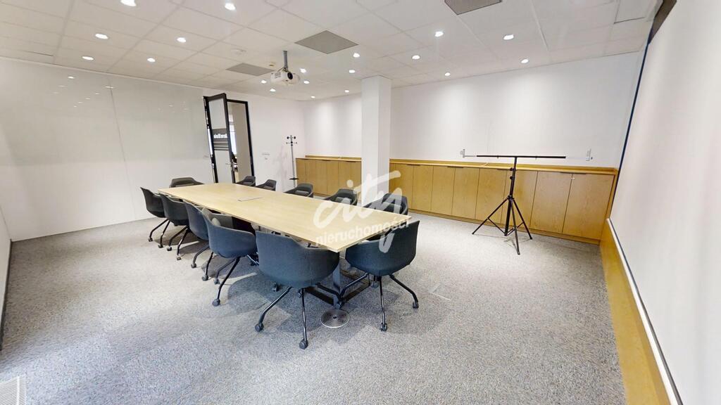 Lokal w biurowcu- 425,53 m2 -  wynajem w Centrum (9)