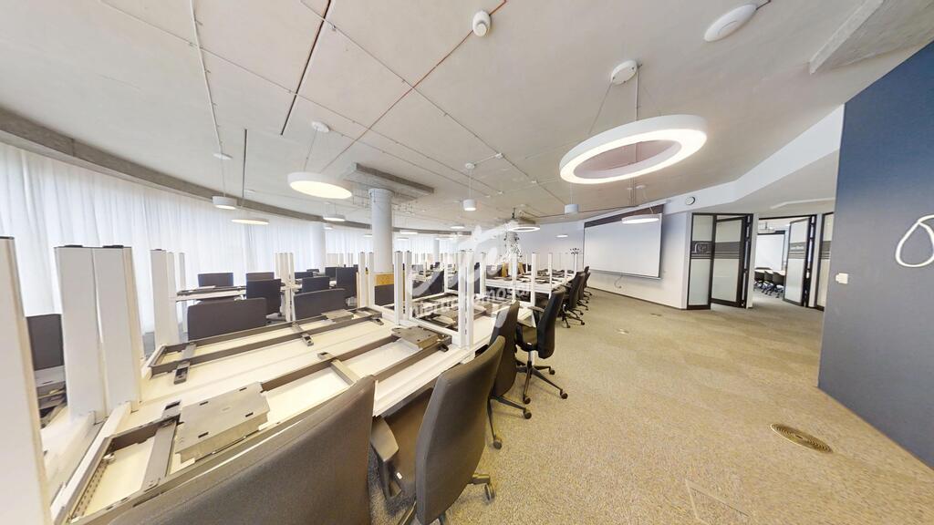 Lokal w biurowcu- 425,53 m2 -  wynajem w Centrum (14)