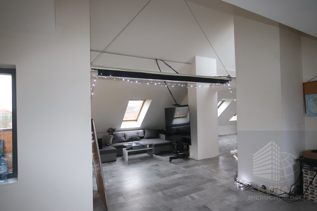 Jasne Błonia 3 pok. +  taras 450 000 zł (8)