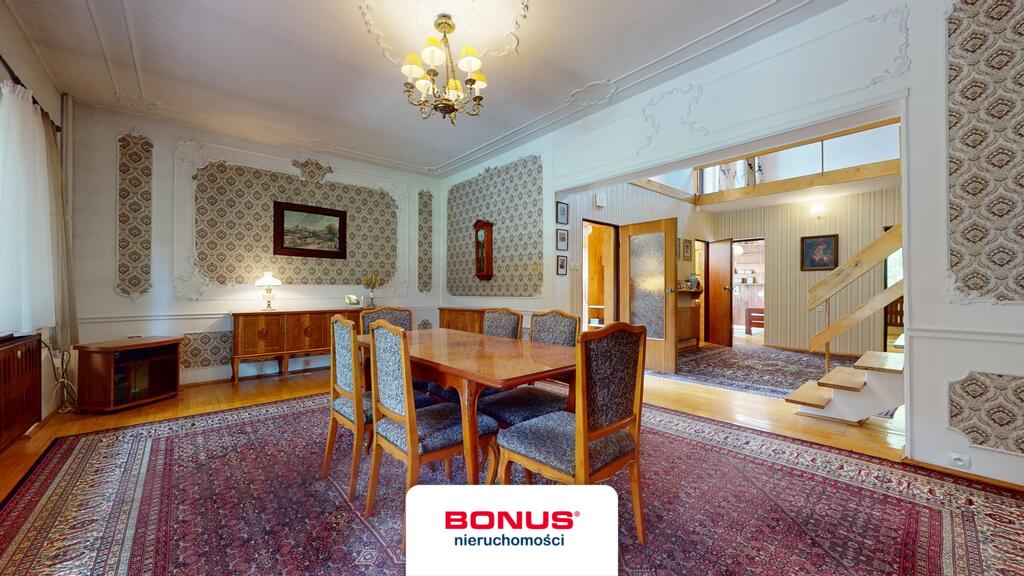 Dom w otulinie lasu (3)