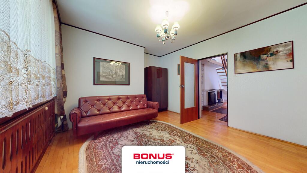 Dom w otulinie lasu (9)