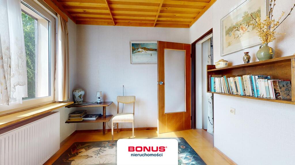 Dom w otulinie lasu (11)