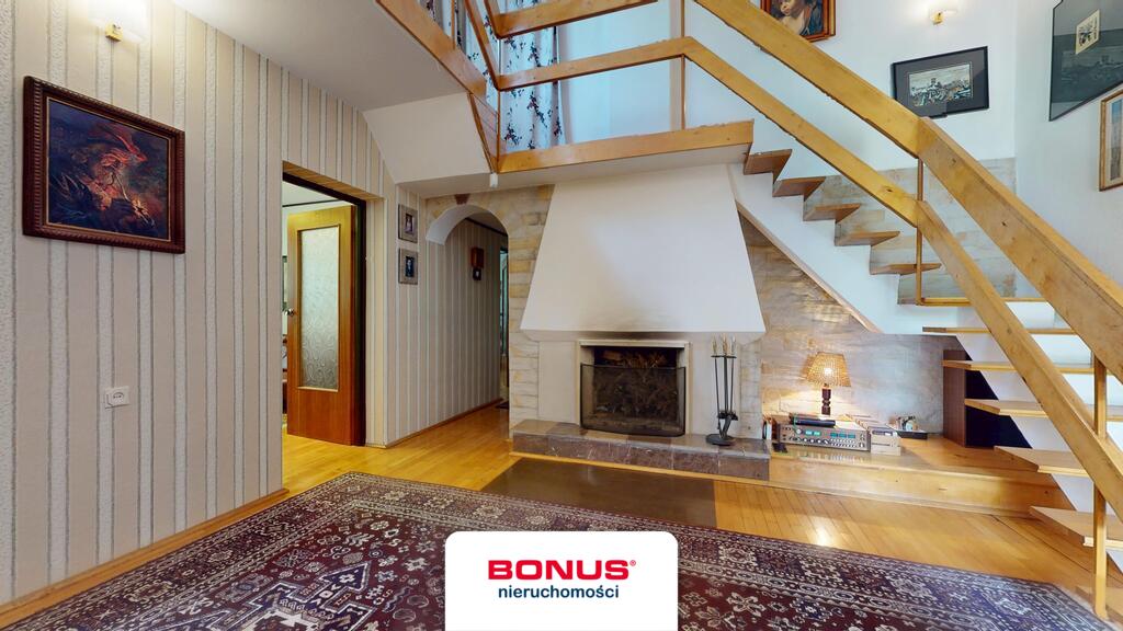 Dom w otulinie lasu (8)