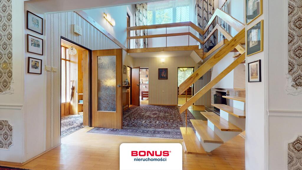 Dom w otulinie lasu (5)