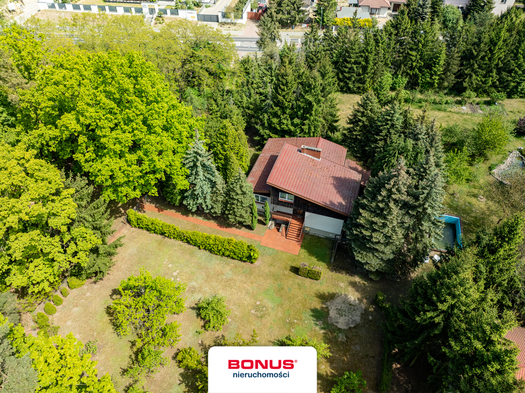 Dom w otulinie lasu (23)