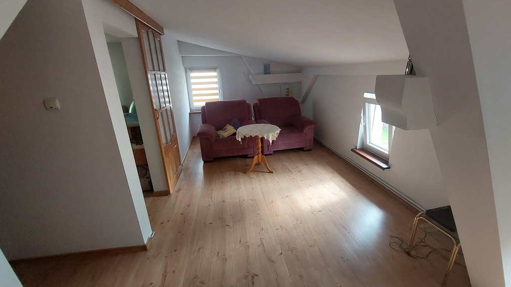 Dom idealny dla 2 rodzin (27)