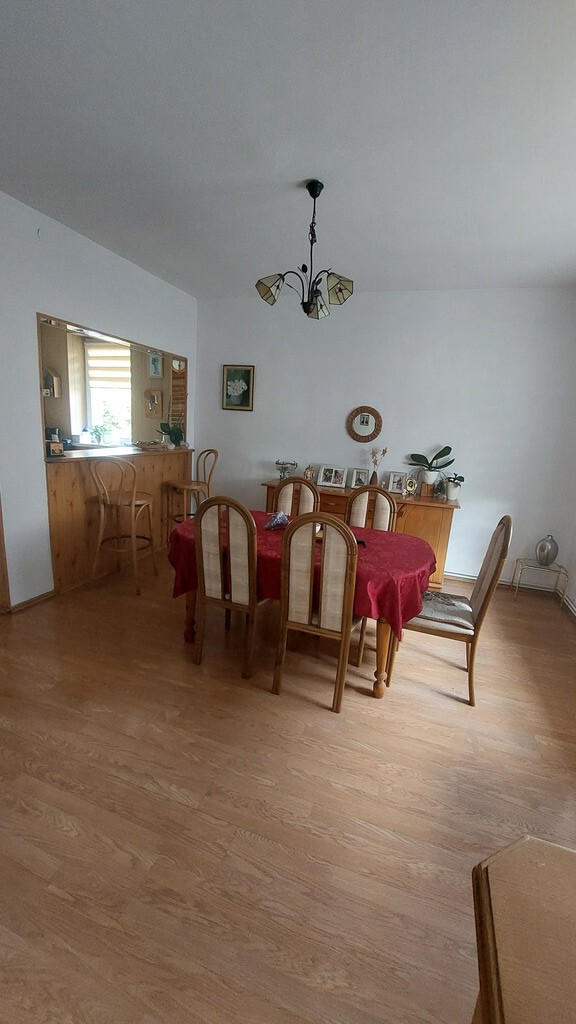 Dom idealny dla 2 rodzin (20)