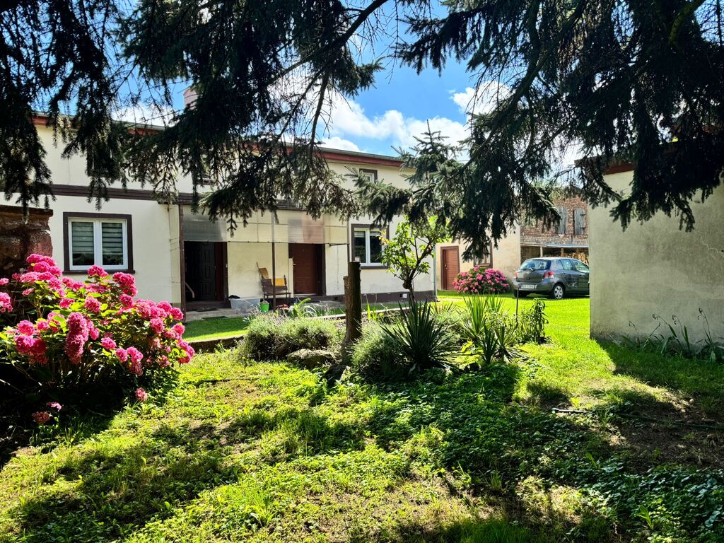 Dom idealny dla 2 rodzin (1)