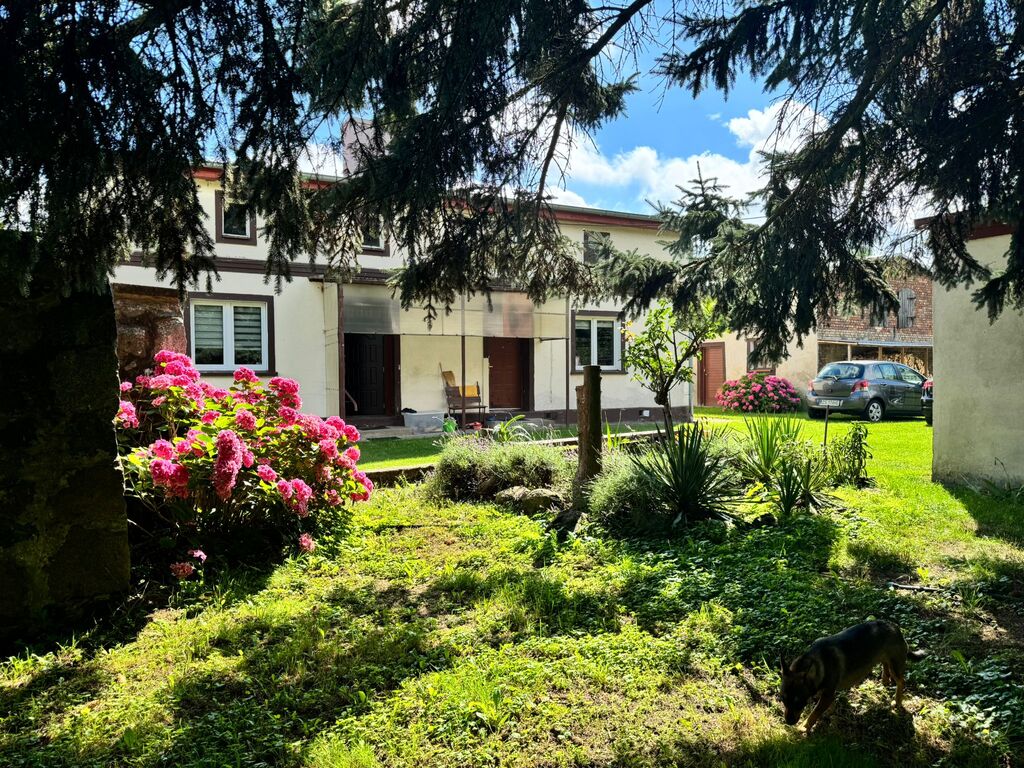 Dom idealny dla 2 rodzin (5)