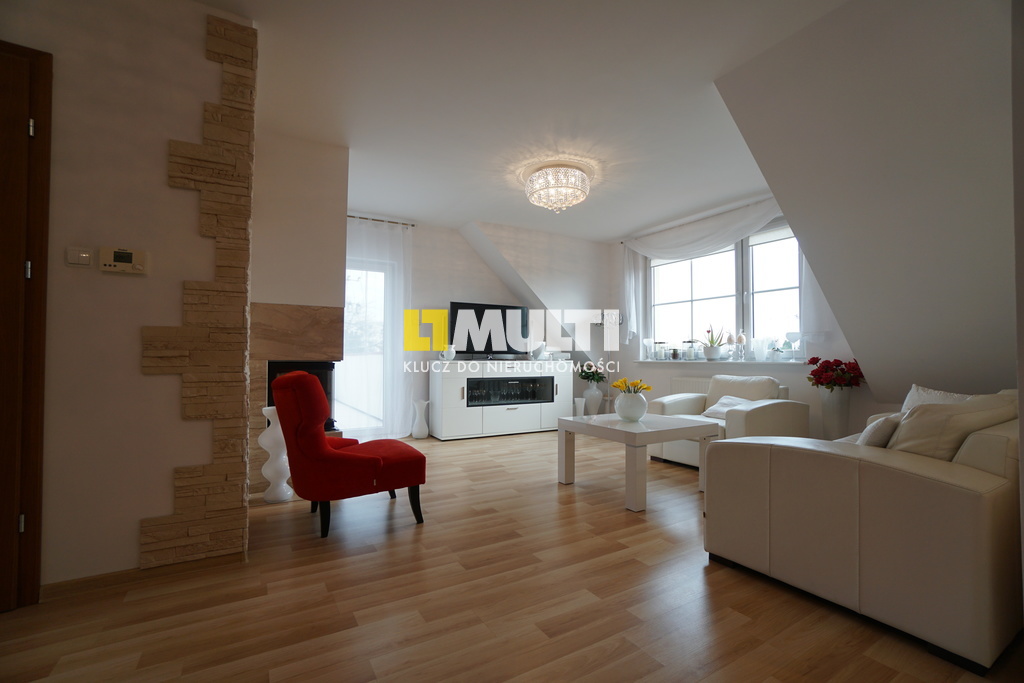 Piękny apartament - 3 łazienki, taras, garaż !!! (2)