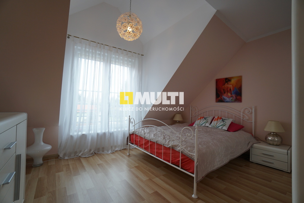 Piękny apartament - 3 łazienki, taras, garaż !!! (5)