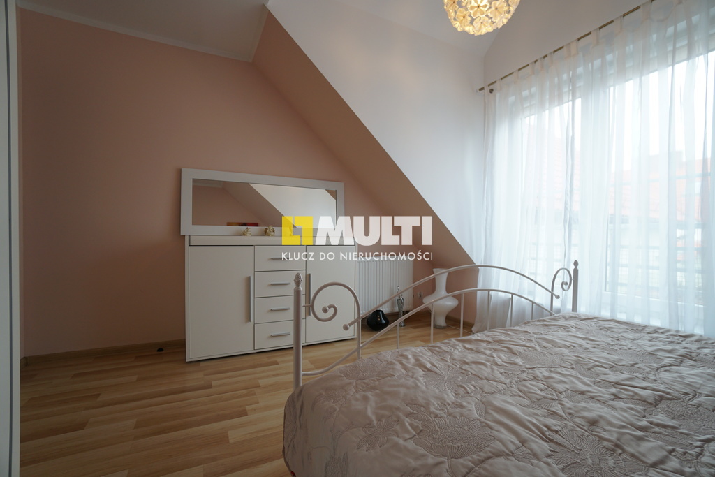 Piękny apartament - 3 łazienki, taras, garaż !!! (6)