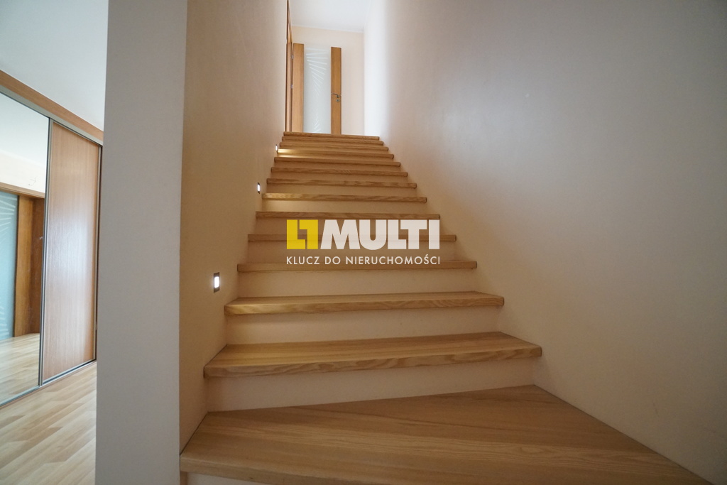 Piękny apartament - 3 łazienki, taras, garaż !!! (10)